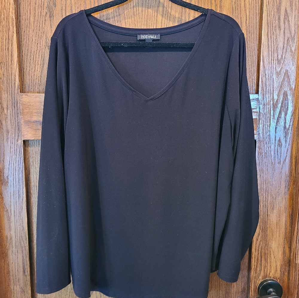 roz & ALI black top